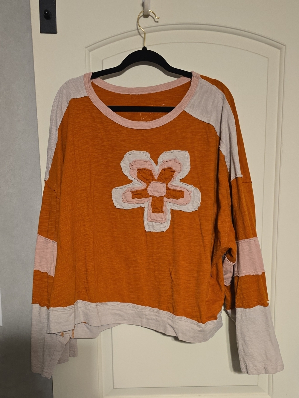 SHEIN Orange Long Sleeve Pullover with Pink-Cream Floral Patch